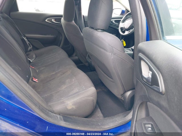 Chrysler 200 Limited 2015 1C3CCCAB2FN655914 Image 8