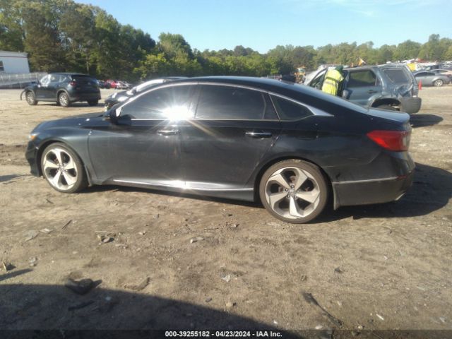 1HGCV2F96JA012067 Honda Accord Touring 2.0t