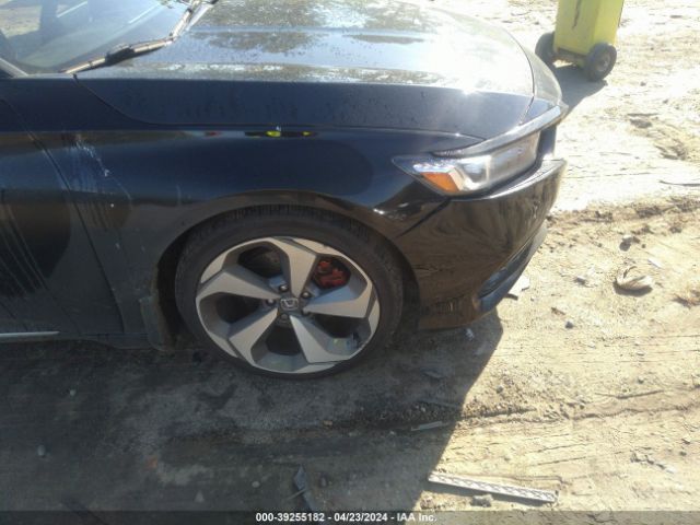 1HGCV2F96JA012067 Honda Accord Touring 2.0t