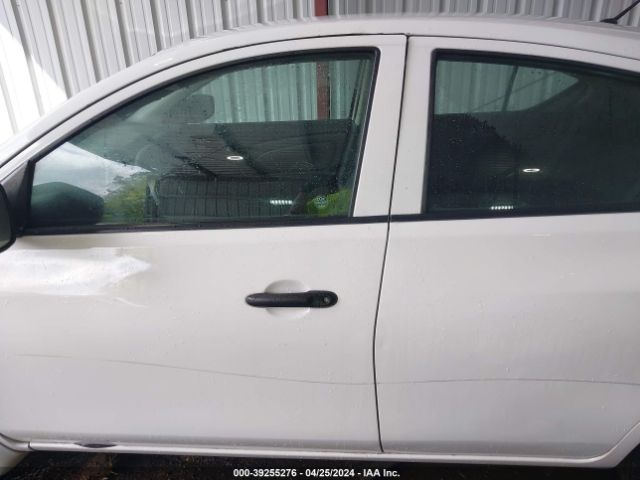 3N1CN7AP6GL831831 Nissan Versa 1.6 S+
