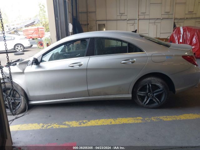 WDDSJ4GB2GN333405 Mercedes-Benz CLA 250 4MATIC