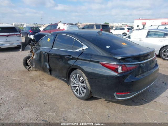 58AB21B1XKU001865 Lexus ES 300H