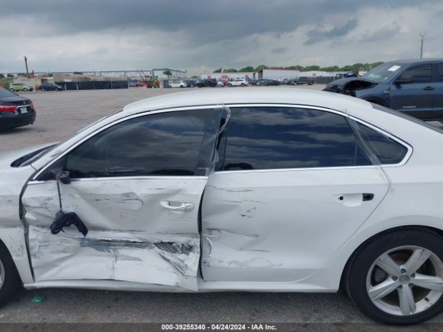 1VWAS7A3XFC107996 Volkswagen Passat 1.8t Limited Edition
