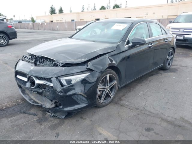 W1K3G4EB0NJ361214 Mercedes-Benz A 220