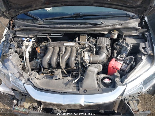Honda FIT LX 2018 3HGGK5H44JM704022 Image 10