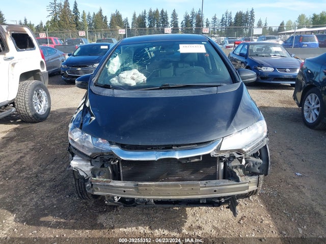 Honda FIT LX 2018 3HGGK5H44JM704022 Image 13