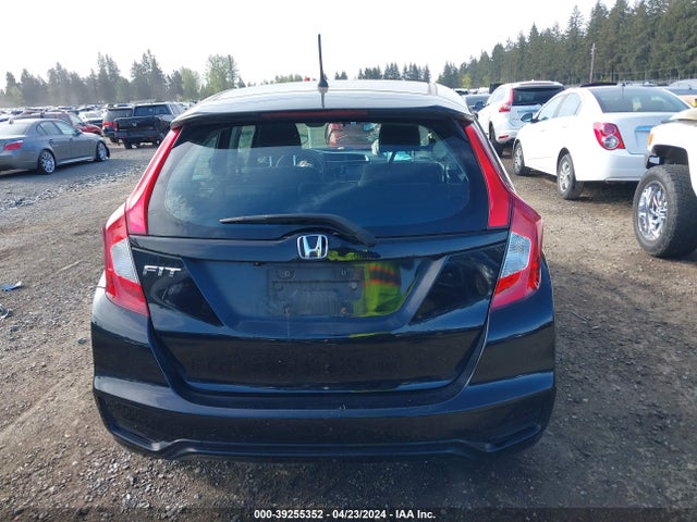 Honda FIT LX 2018 3HGGK5H44JM704022 Image 17