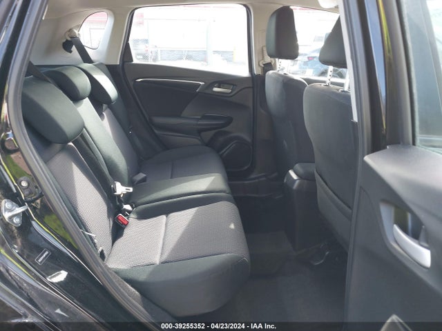 Honda FIT LX 2018 3HGGK5H44JM704022 Image 8