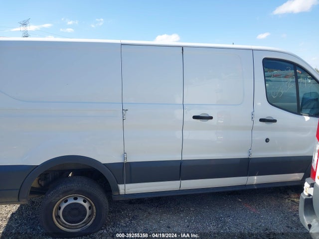 Ford Transit-250 2017 1FTYR1ZM1HKB15050 Image 13