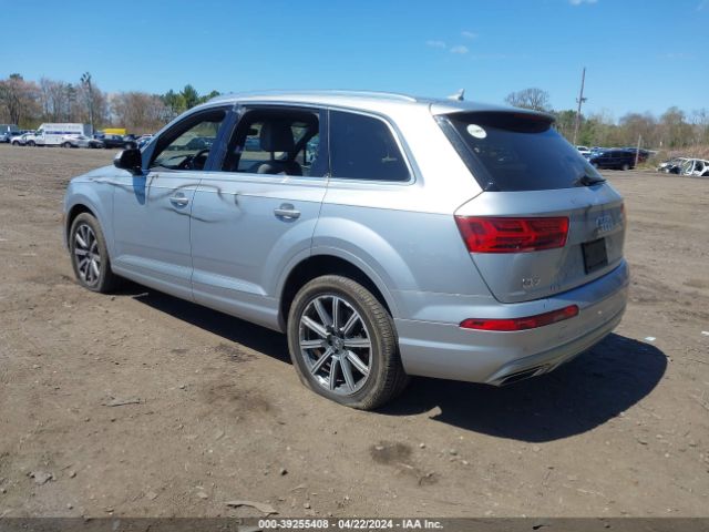 2019 AUDI Q7 WA1LHAF77KD025452 Photo 2