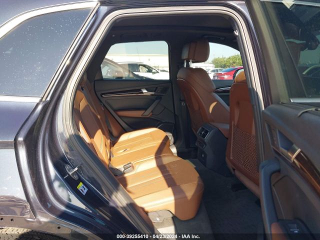 WA1BNAFY0J2209557 Audi Q5 2.0t Premium/2.0t Tech Premium