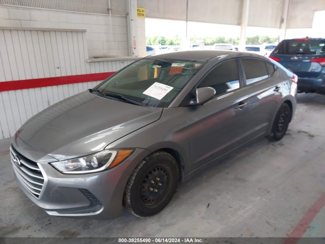 Hyundai ELANTRA SE 2018 5NPD74LF8JH388331 Image 14