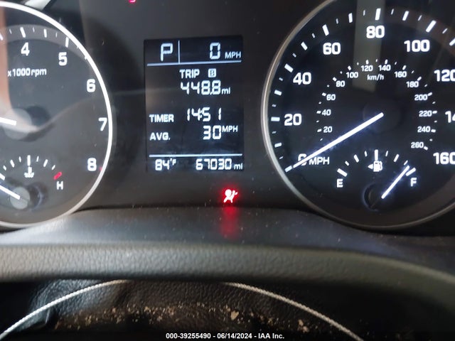 Hyundai ELANTRA SE 2018 5NPD74LF8JH388331 Image 15