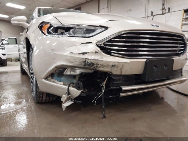3FA6P0HD9HR390238 Ford FUSION SE