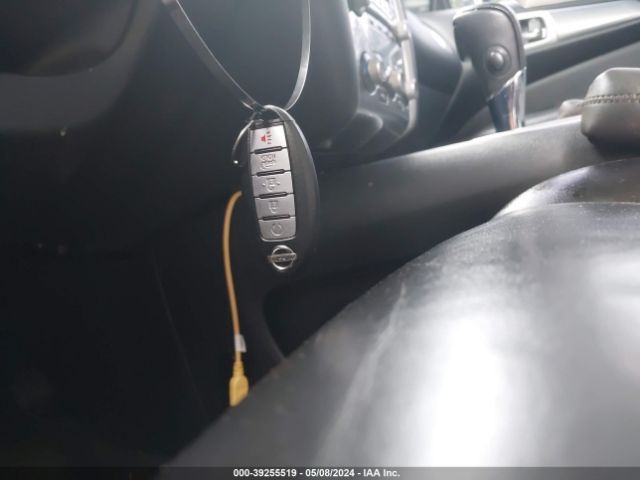5N1DR2MN3HC679065 Nissan Pathfinder Sl