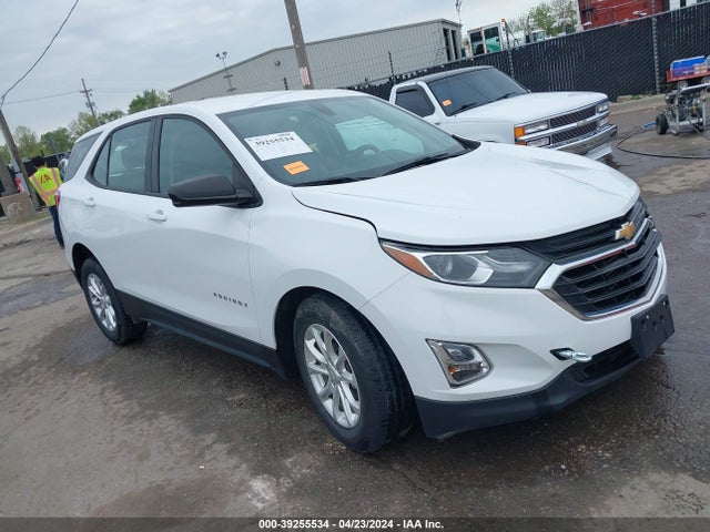 Chevrolet EQUINOX LS 2018 2GNAXREV6J6337796 main image