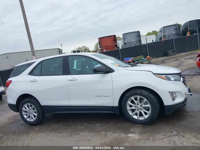Chevrolet EQUINOX LS 2018 2GNAXREV6J6337796 Image 13