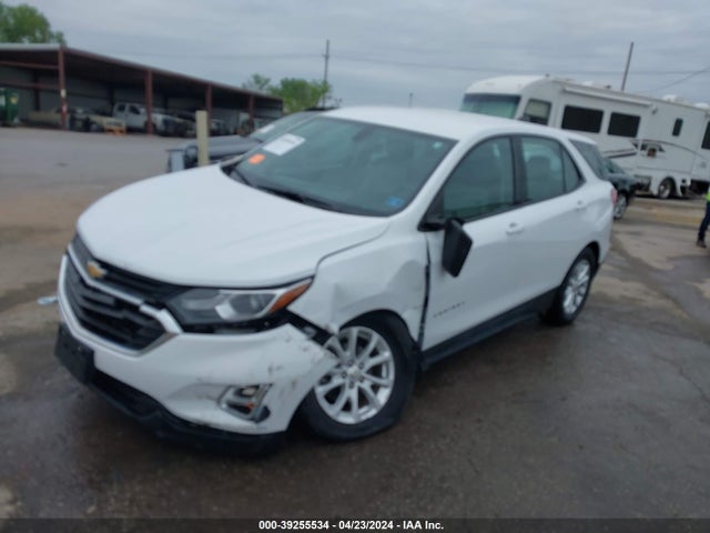 Chevrolet EQUINOX LS 2018 2GNAXREV6J6337796 Image 2