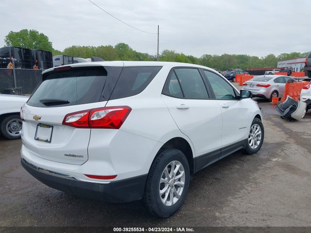 Chevrolet EQUINOX LS 2018 2GNAXREV6J6337796 Image 4
