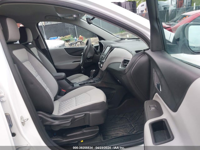 Chevrolet EQUINOX LS 2018 2GNAXREV6J6337796 Image 5