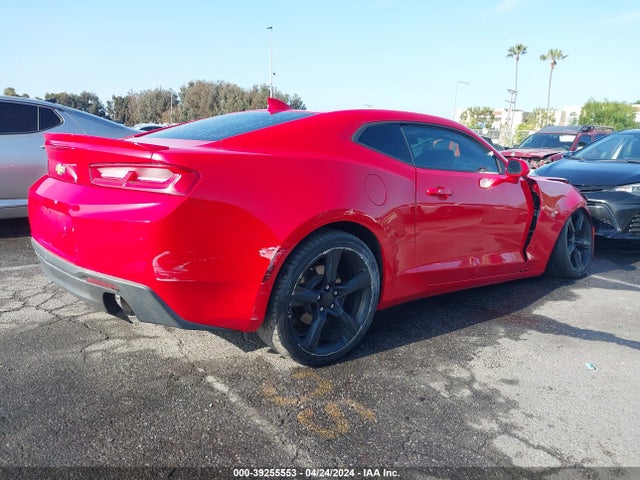 Chevrolet Camaro 2lt 2017 1G1FD1RS8H0140424 Image 4