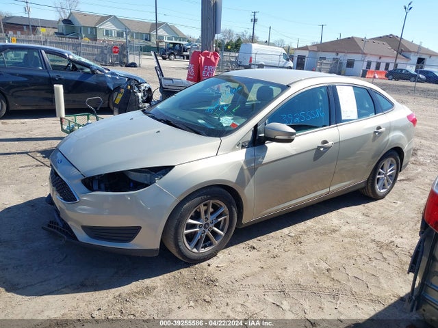 Ford FOCUS SE 2016 1FADP3F23GL346226 Image 2