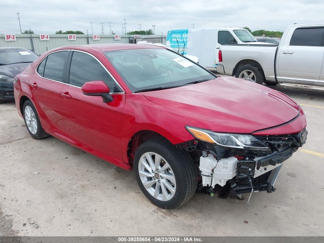 Toyota CAMRY LE 2024 4T1C11AK7RU214873 main image