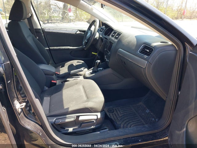 3VWD67AJ1GM257589 Volkswagen Jetta 1.4t Se