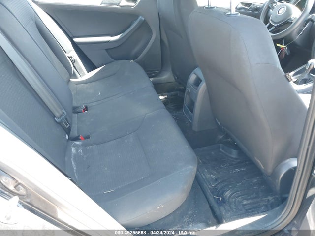 3VWD67AJ1GM257589 Volkswagen Jetta 1.4t Se
