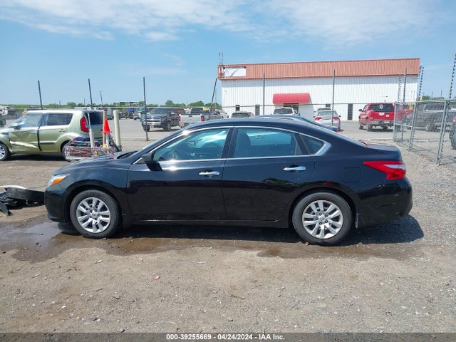 Nissan Altima 2.5 S 2017 1N4AL3AP6HC247578 Image 14