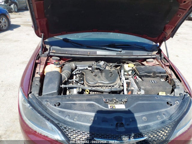 1C3CCCBG8GN157776 Chrysler 200 S