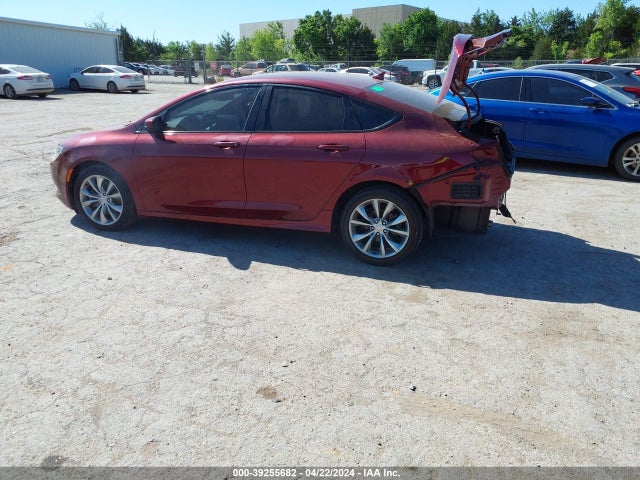 39255682 :رقم المزاد ، 1C3CCCBG8GN157776 vin ، 2016 Chrysler 200 S مزاد بيع