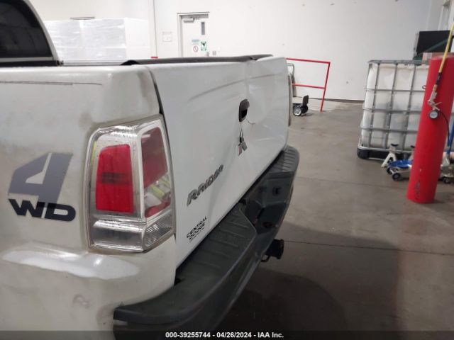 2008 MITSUBISHI RAIDER 1Z7HT28K28S572932 Photo 5