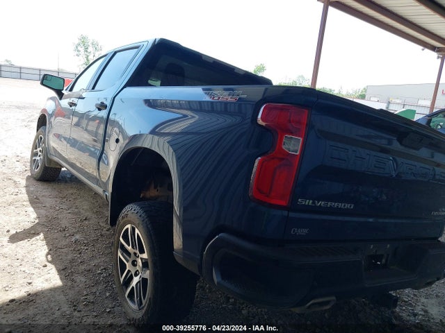 Chevrolet Silverado 1500 Custom Trail Boss 2019 1GCPYCEF3KZ332972 Image 3