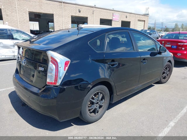 Toyota Prius Four 2015 JTDKN3DU7F1936077 Image 4