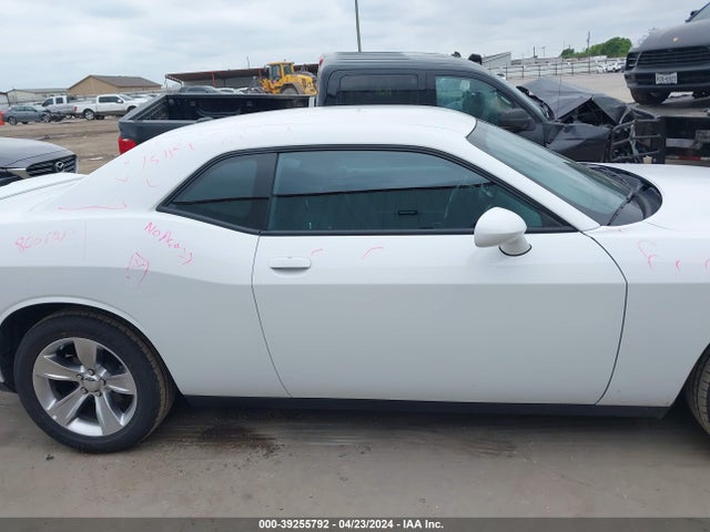 Dodge Challenger Sxt 2022 2C3CDZAGXNH260382 Image 13