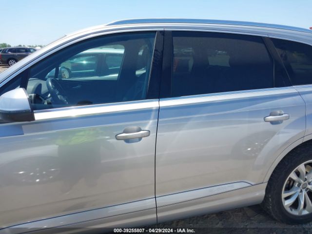 WA1LAAF79HD009038 Audi Q7 3.0t Premium