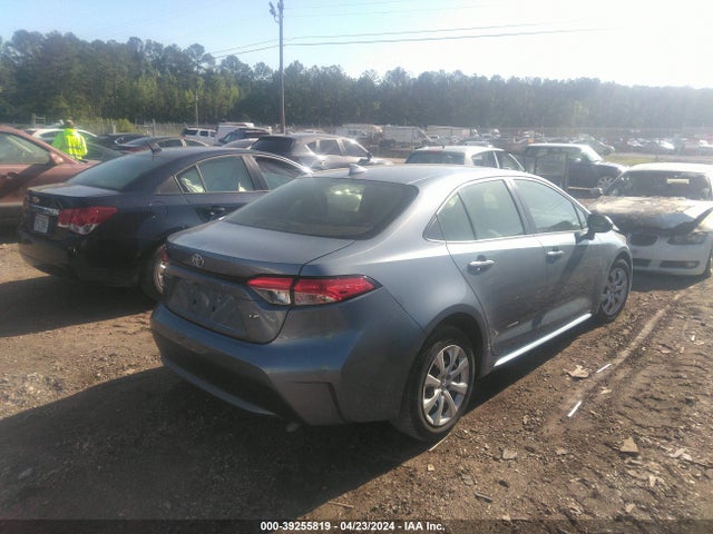 Toyota COROLLA LE 2022 JTDEPMAE8NJ199481 Image 4