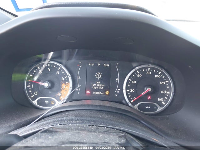 ZACCJABB5JPH17875 Jeep Renegade Altitude Fwd