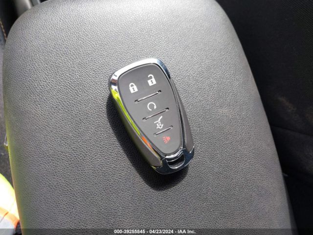 2GNAXUEV4M6116348 Chevrolet Equinox Awd Lt