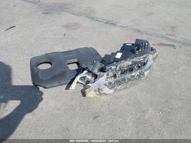 3KPF24AD0ME363991 KIA Forte Lxs