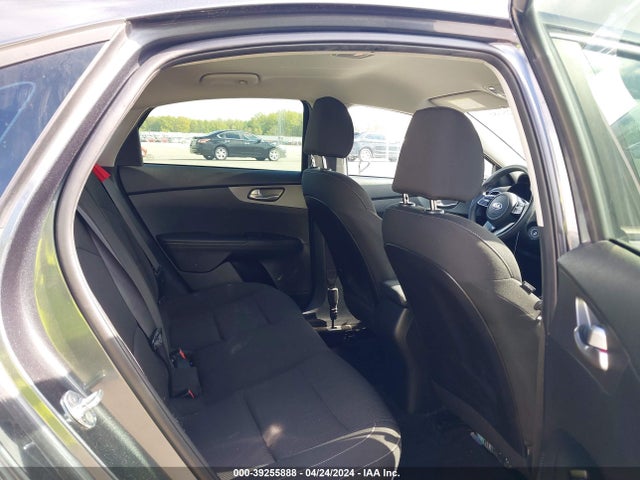 3KPF24AD0ME363991 KIA Forte Lxs