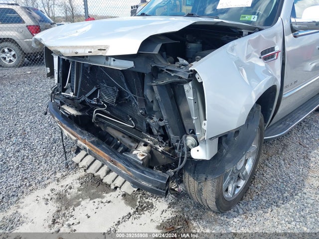 2010 CADILLAC ESCALADE 1GYUKBEF1AR269054 Photo 5