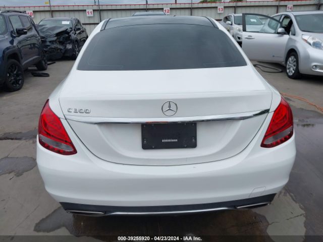 55SWF4JB7GU122090 Mercedes-Benz C 300 Luxury/sport