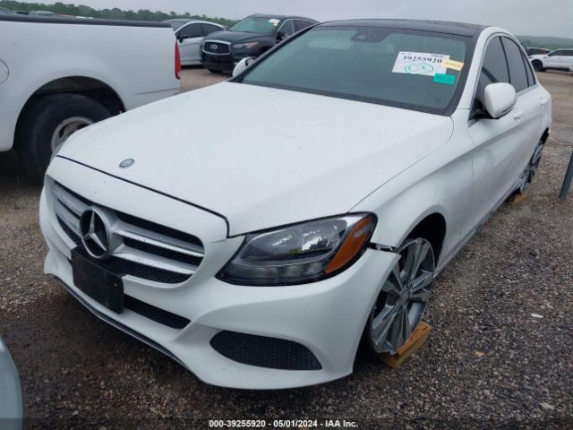55SWF4JB7GU122090 Mercedes-Benz C 300 Luxury/sport
