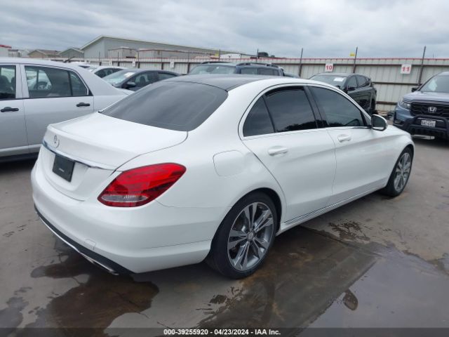 55SWF4JB7GU122090 Mercedes-Benz C 300 Luxury/sport