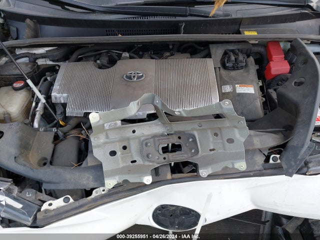 Toyota Prius Two Eco 2016 JTDKARFU0G3021332 Image 10