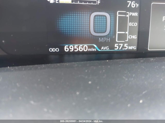Toyota Prius Two Eco 2016 JTDKARFU0G3021332 Image 15