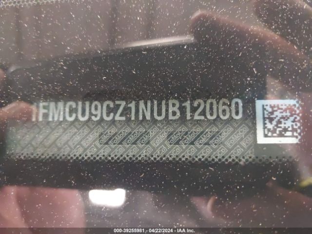 1FMCU9CZ1NUB12060 Ford Escape Sel Hybrid