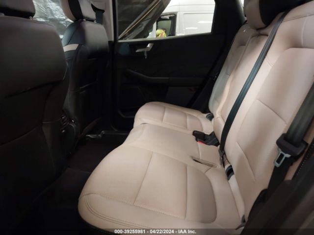 1FMCU9CZ1NUB12060 Ford Escape Sel Hybrid